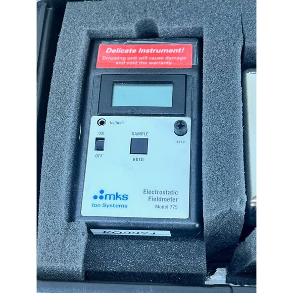 Ion Systems Electrostatic Fieldmeter Model 775 w/ 775C Charger - Picture 3 of 15
